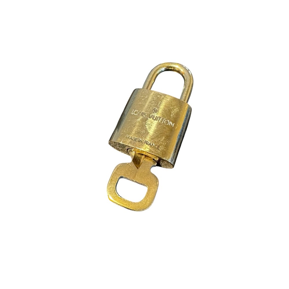 Louis Vuitton Luxurious Gold Lock